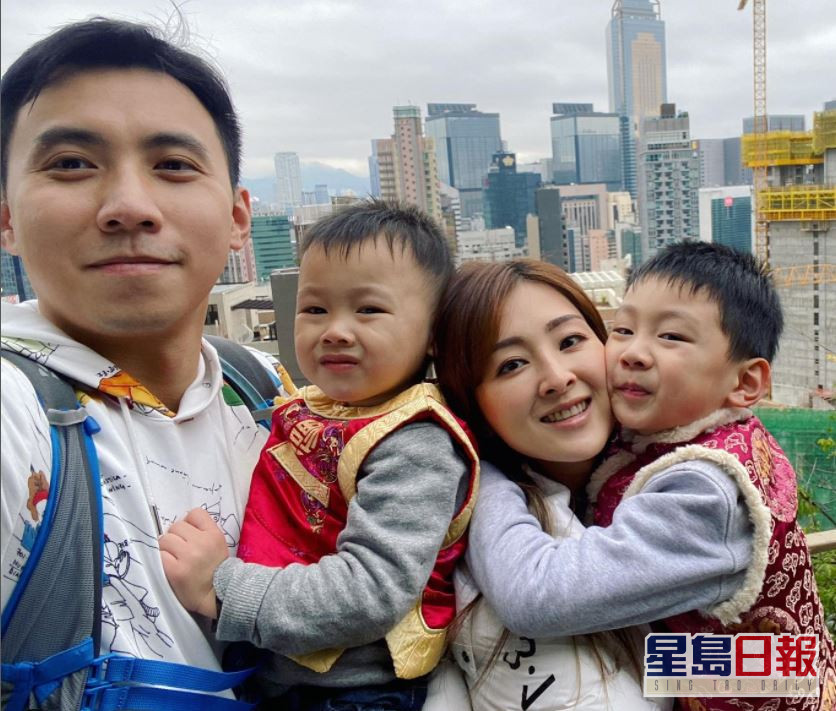 2012年度港姐冠軍張名雅在2016年嫁給律師蔡錦豪，並先後於2017及2018年誕下兩個囝囝。